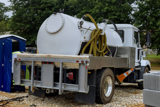 Portable Toilet Options We Offer in Hilton, NY